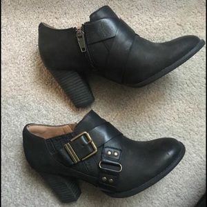 Clark’s Women’s Ankle Booties